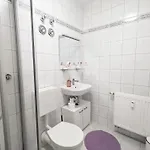 아파트 Urlaubsmagie - Uhunest - Gemeinschaftsgarten Mit Pool & Sauna 세브니츠
