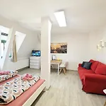 Urlaubsmagie - Ferienwohnung Uhunest - Gemeinschaftsgarten Mit Pool & Sauna Apartment Sebnitz