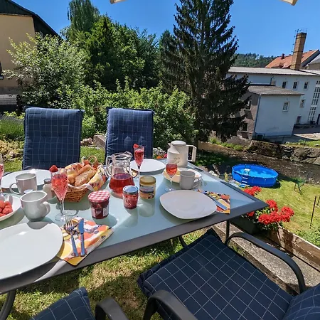 Urlaubsmagie - Uhunest - Gemeinschaftsgarten Mit Pool & Sauna *