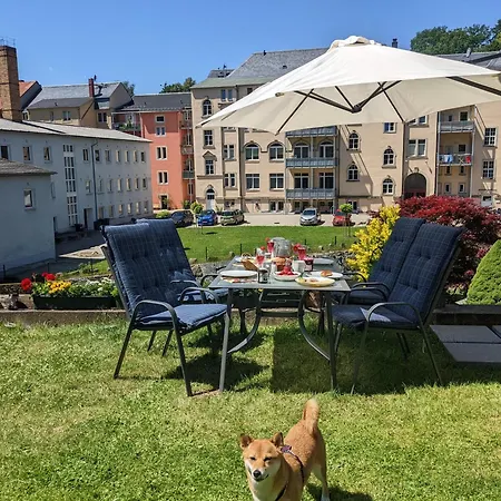 Urlaubsmagie - Uhunest - Gemeinschaftsgarten Mit Pool & Sauna